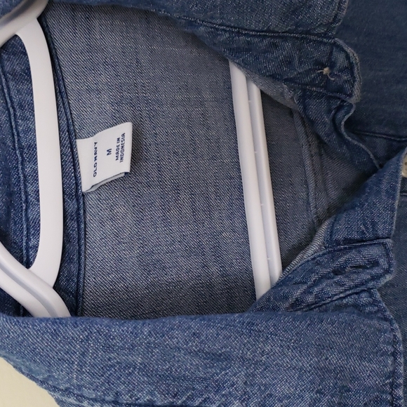 Old Navy Denim Dress - Picture 4 of 6